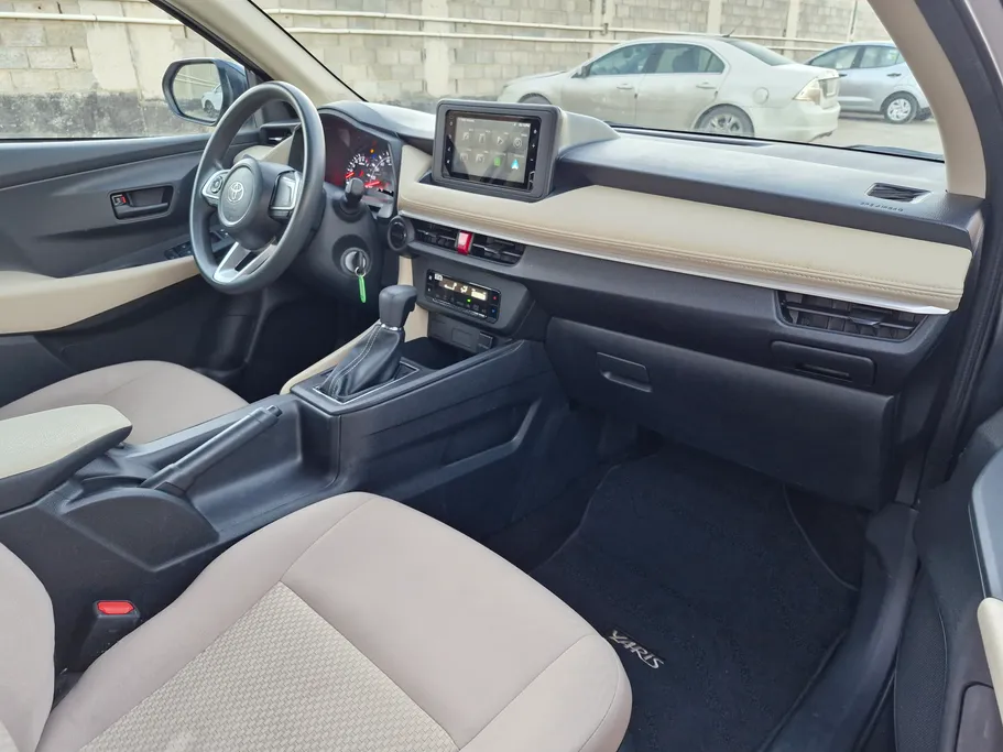 2024 Toyota Yaris  Y 