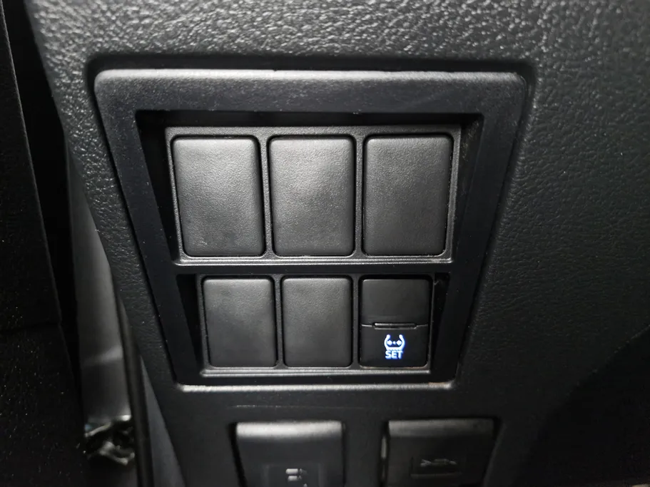 تويوتا فورتشنر GX 2023 