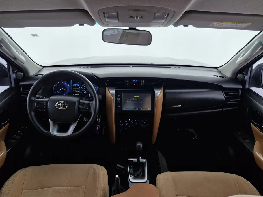 تويوتا فورتشنر GX 2023 