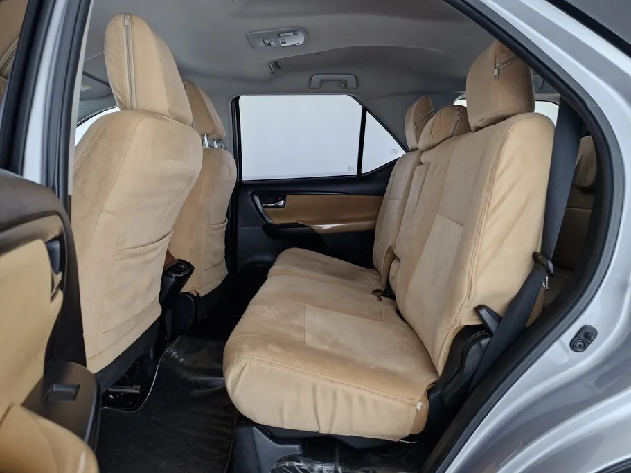 تويوتا فورتشنر GX 2023 