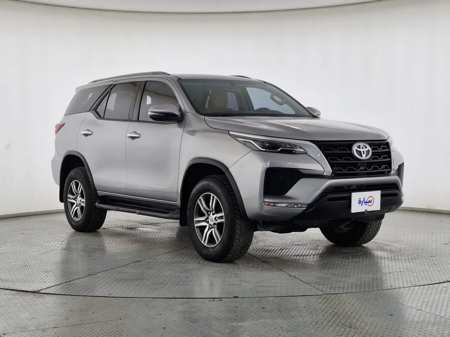 تويوتا فورتشنر GX 2023 