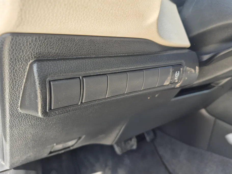 تويوتا كورولا XLI 2024 