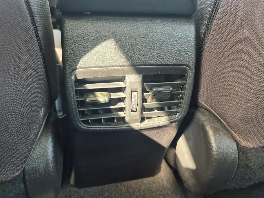 تويوتا كورولا XLI 2024 