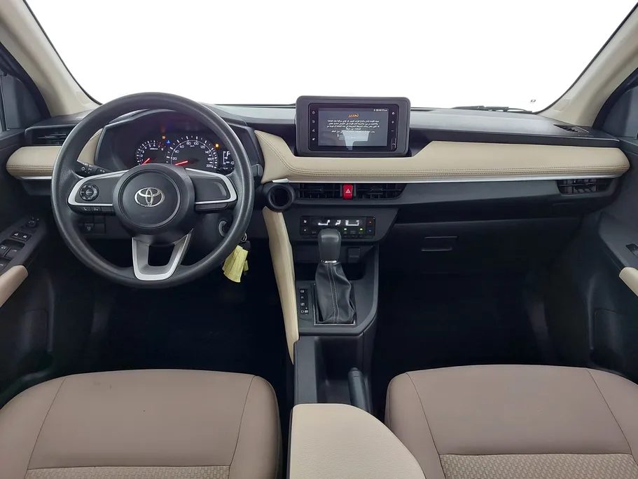 2023 Toyota Yaris  Y 