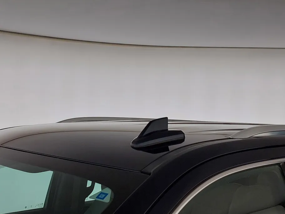 جي إم سي  يوكن SLE 2022 