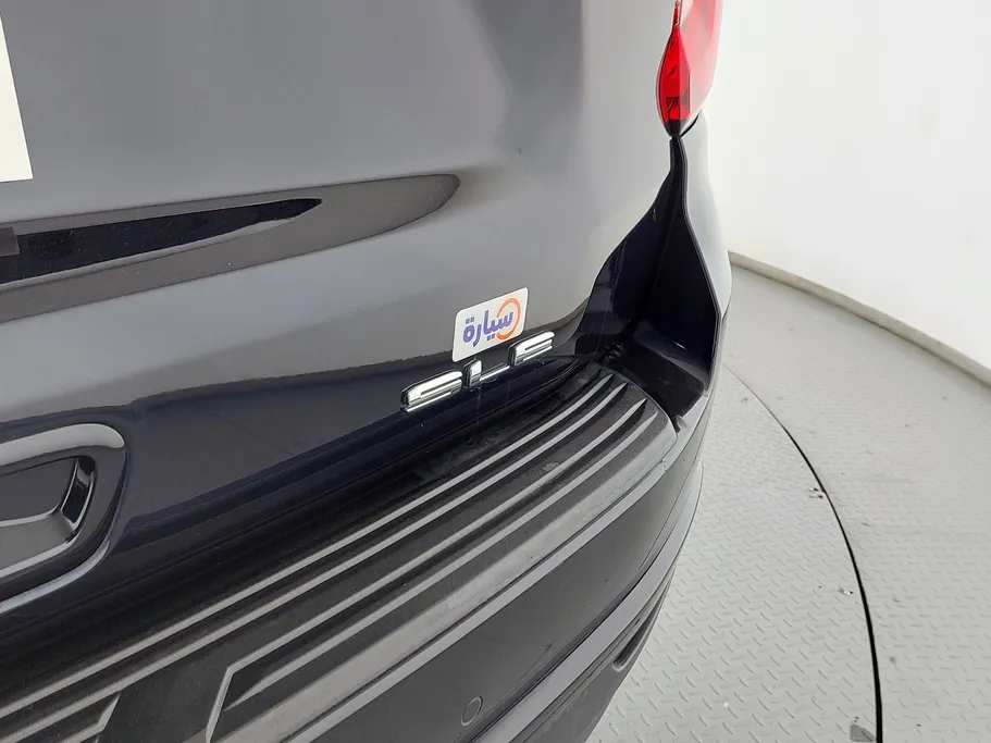 جي إم سي  يوكن SLE 2022 