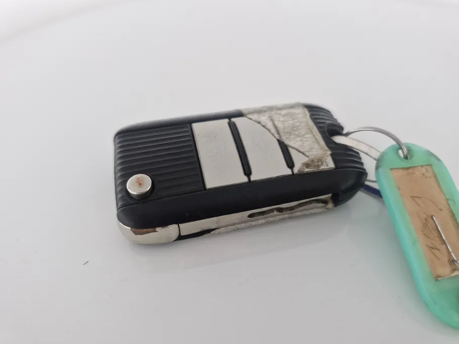 ام جي 5 STD 2023 