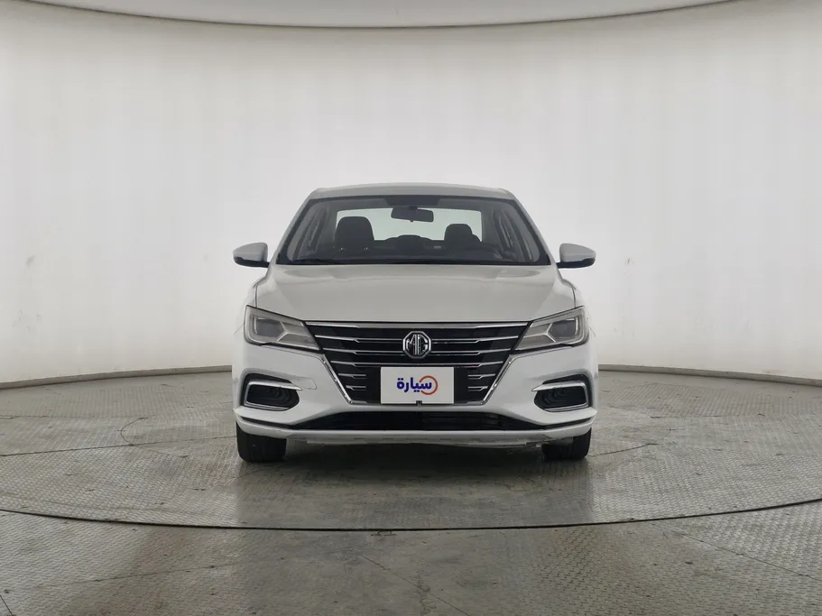 ام جي 5 STD 2023 