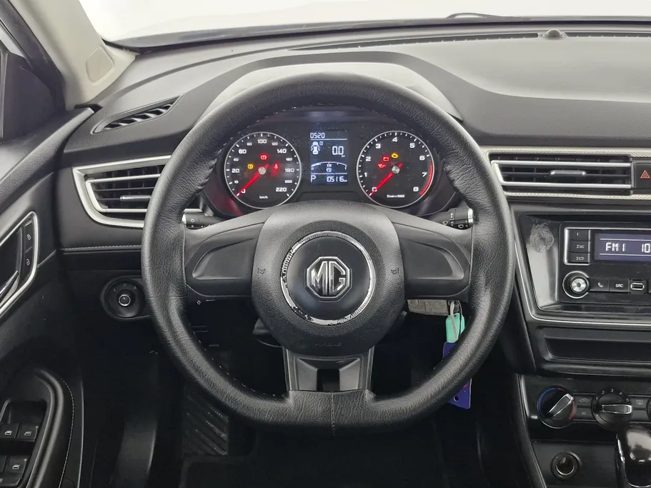 ام جي 5 STD 2023 