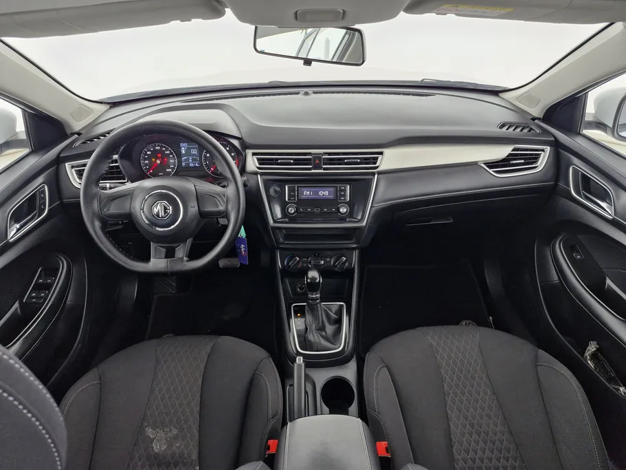 ام جي 5 STD 2023 