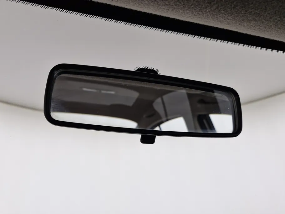 2021 Nissan Sunny Classic 