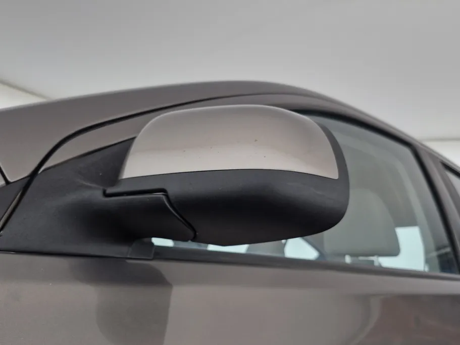 2021 Nissan Sunny Classic 