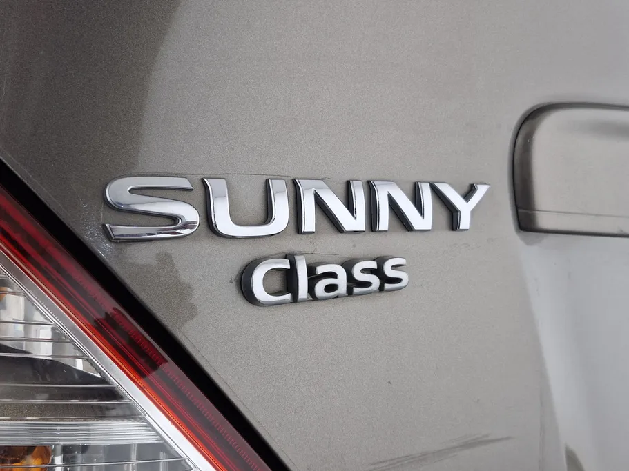 2021 Nissan Sunny Classic 