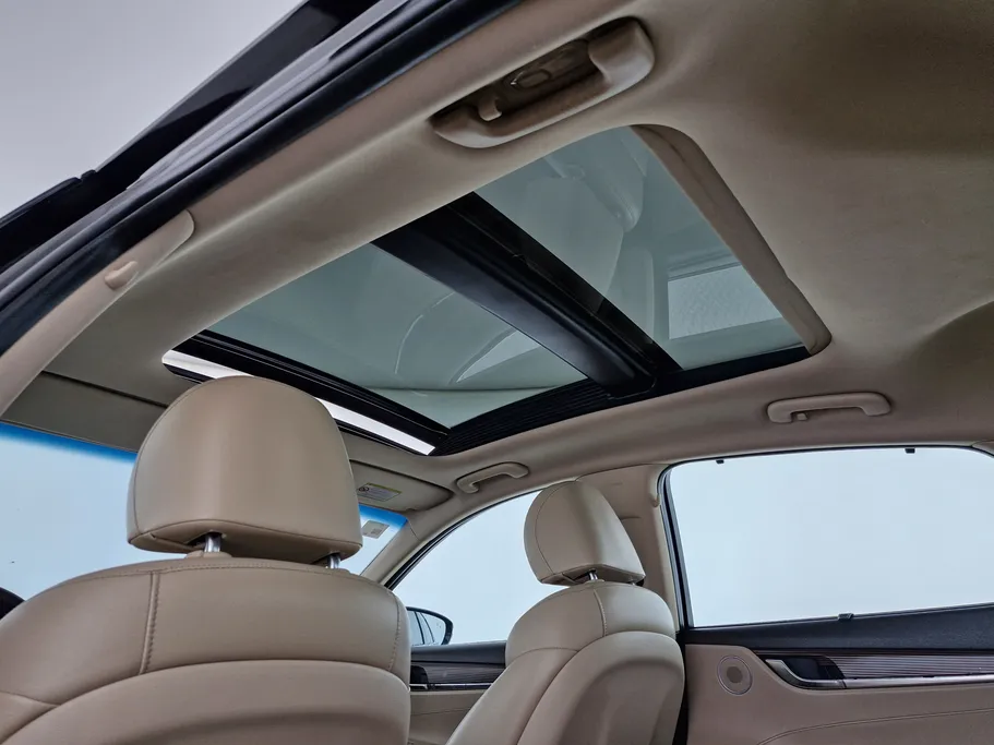 هيونداي ازيرا جي إل اس 2020 