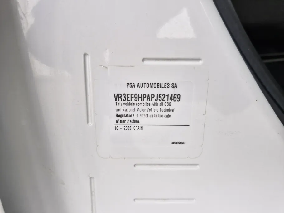 2023 Peugeot Partner Short van 