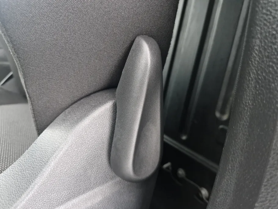 2023 Peugeot Partner Short van 