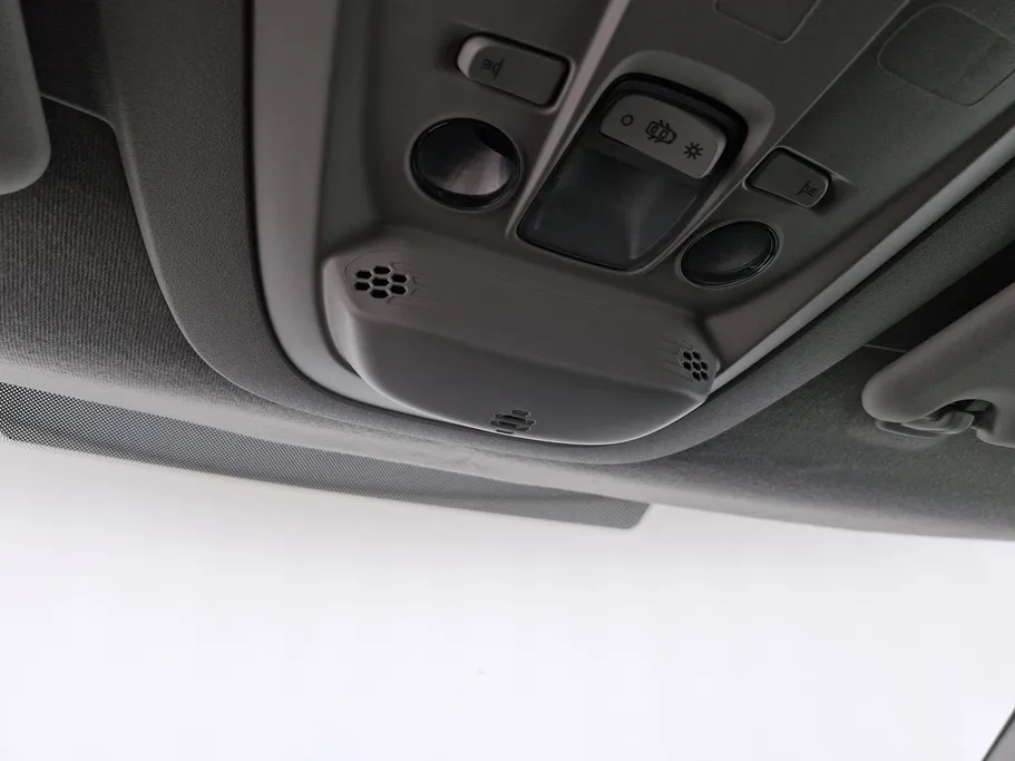 2023 Peugeot Partner Short van 