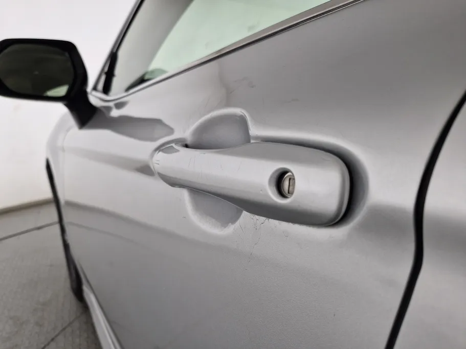 2021 Toyota Camry  LE HEV 