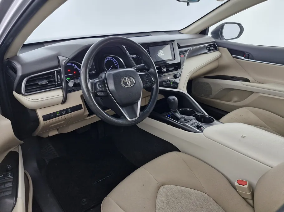 2021 Toyota Camry  LE HEV 