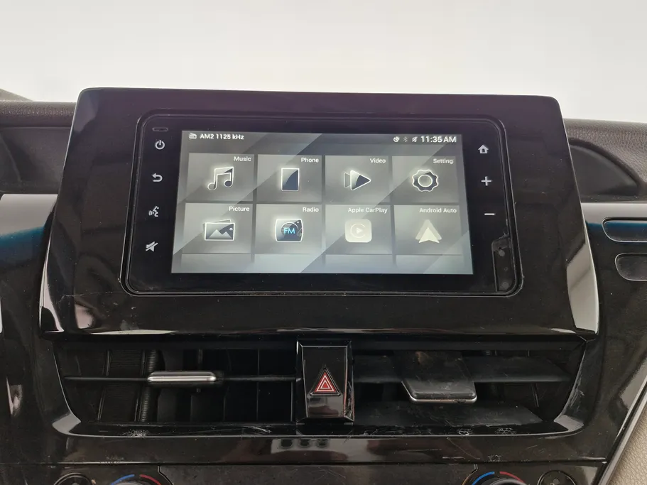 2021 Toyota Camry  LE HEV 