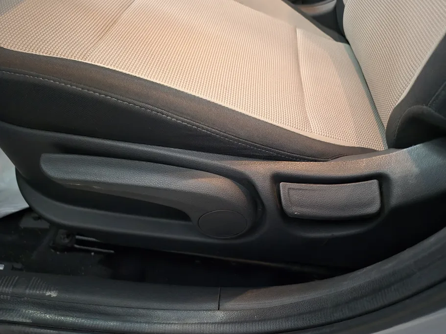 هيونداي اكسنت سمارت 2023 