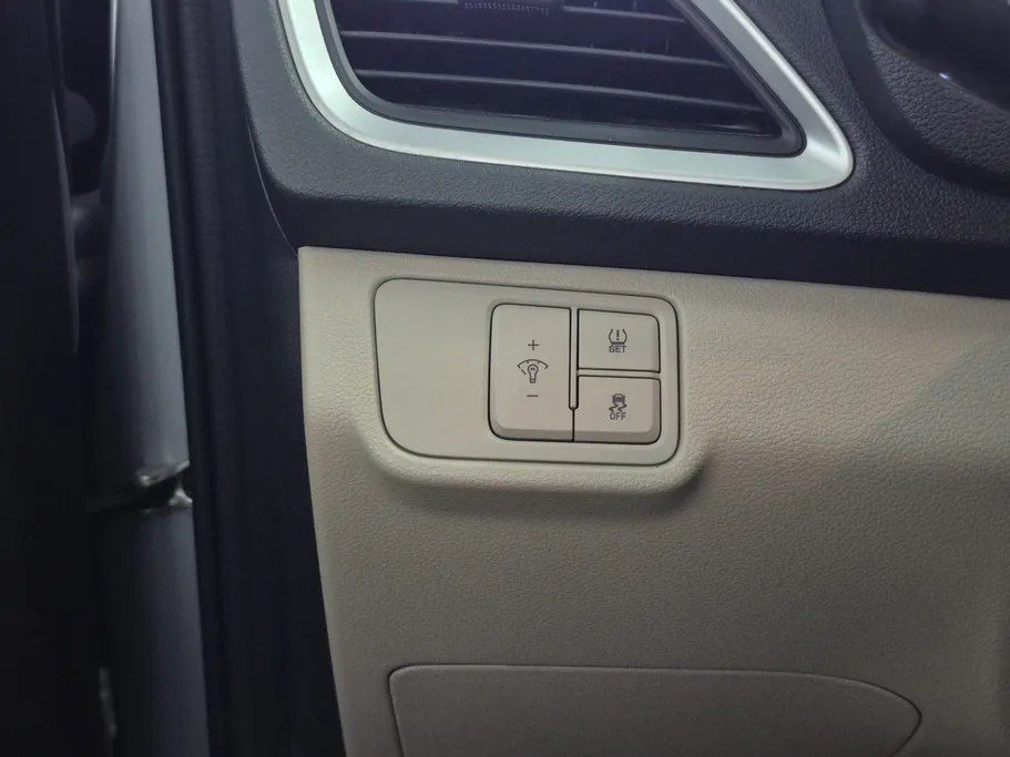 هيونداي اكسنت سمارت 2023 