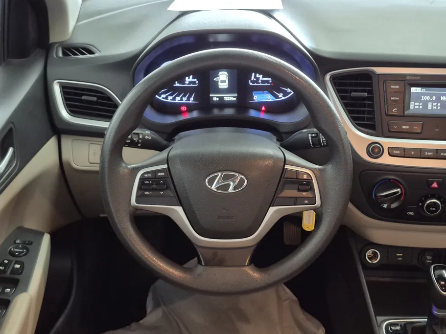 هيونداي اكسنت سمارت 2023 