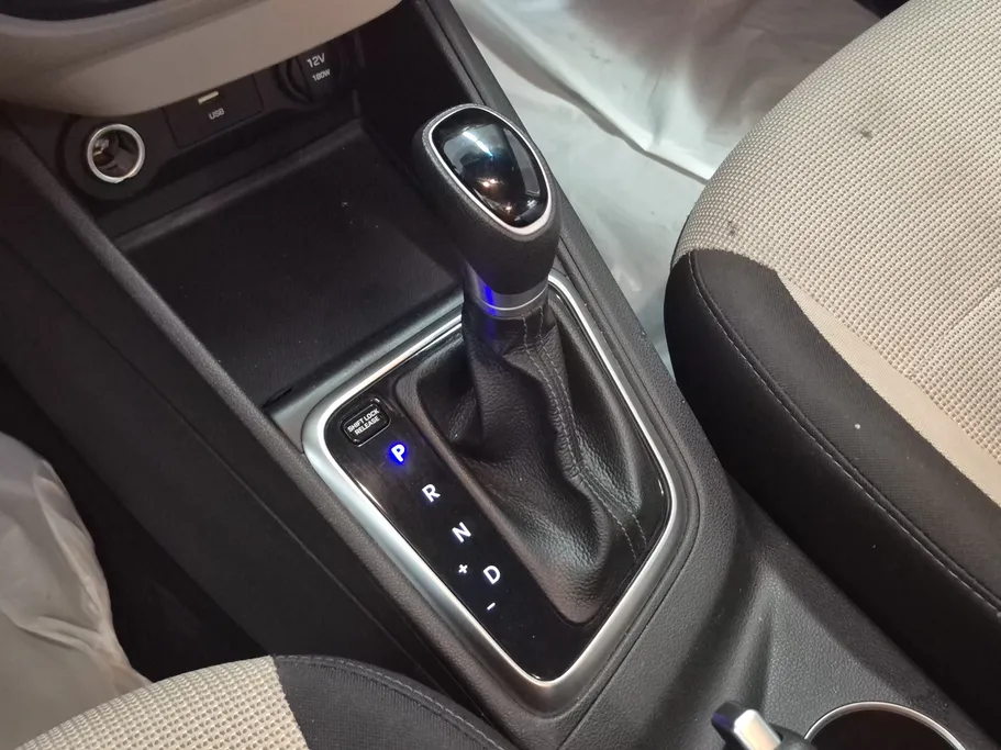 هيونداي اكسنت سمارت 2023 