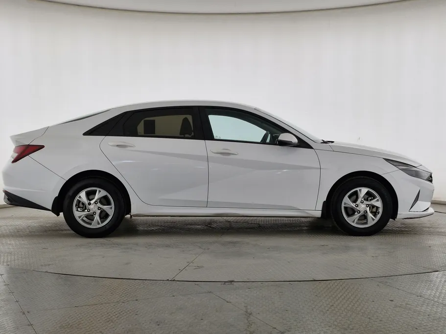 2021 Hyundai Elantra Fleet 