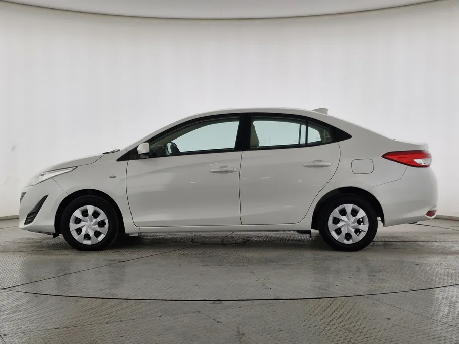 تويوتا يارس Y 2019 