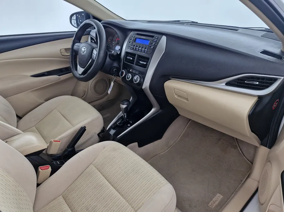 تويوتا يارس Y 2019 