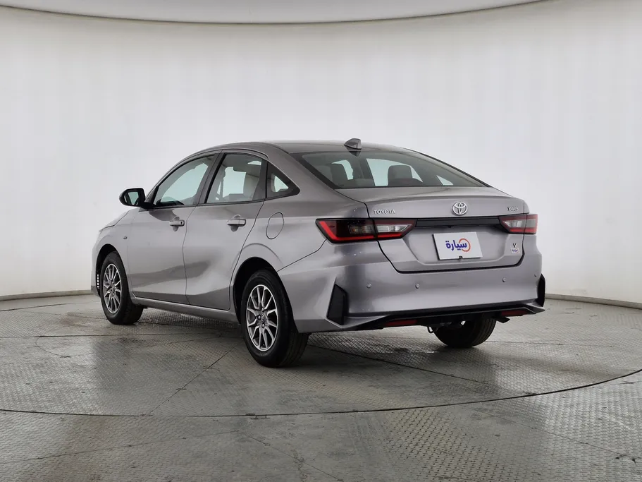تويوتا يارس Y 2023 