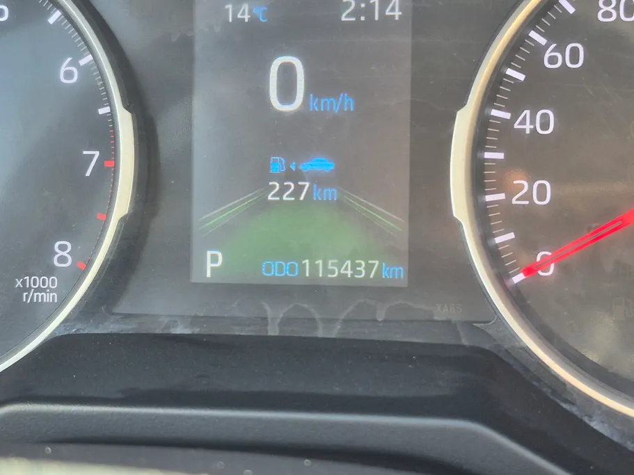 تويوتا راف فور LE 2022 