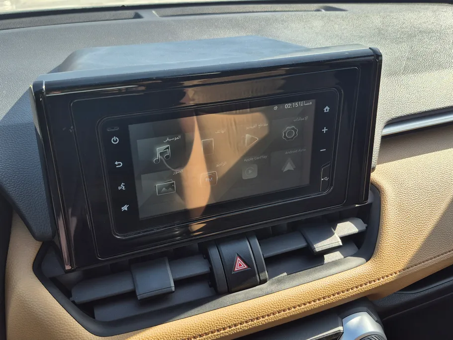 تويوتا راف فور LE 2022 