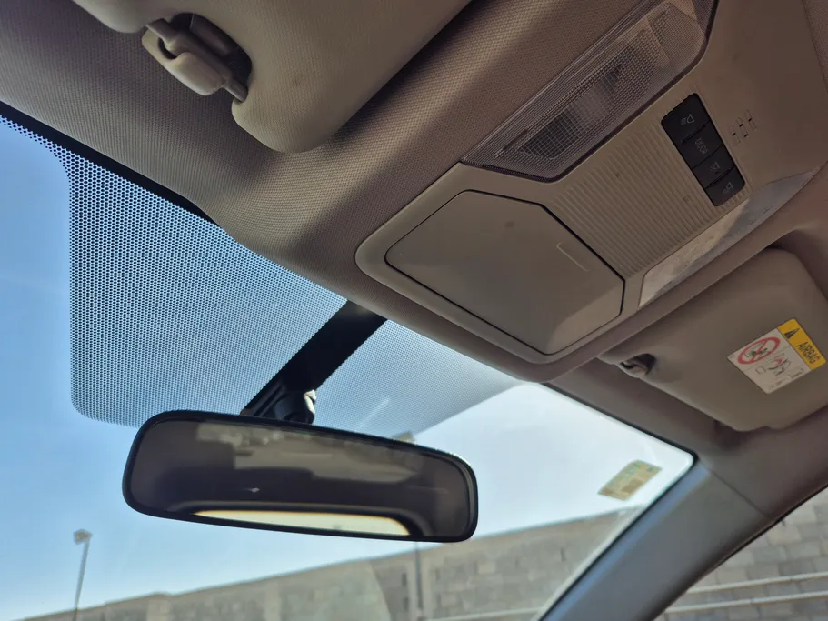 تويوتا راف فور LE 2022 