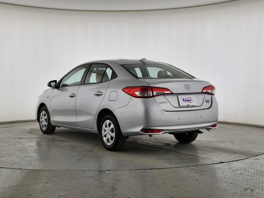 تويوتا يارس Y 2021 