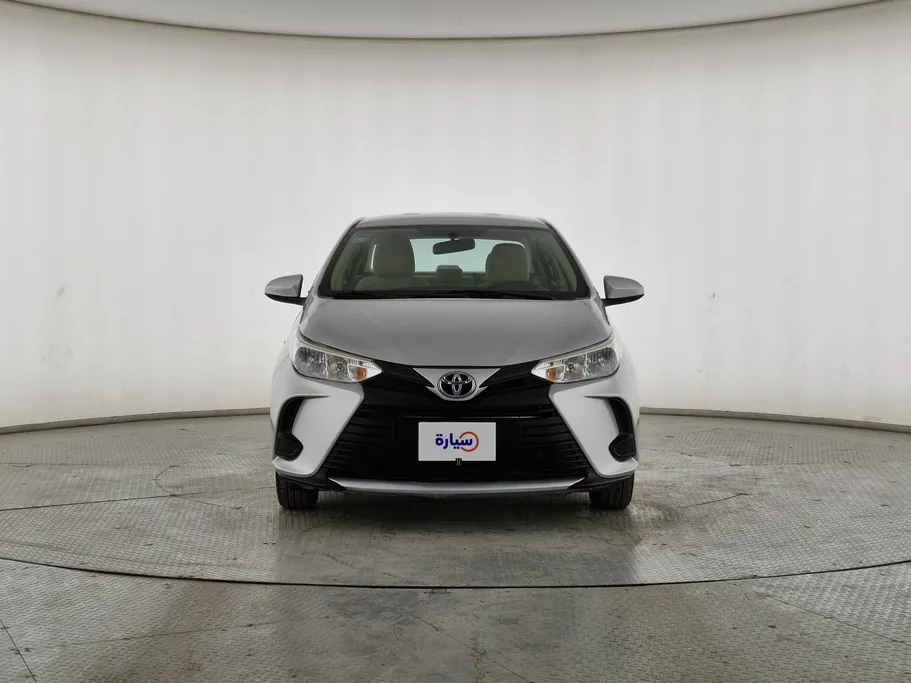 تويوتا يارس Y 2021 
