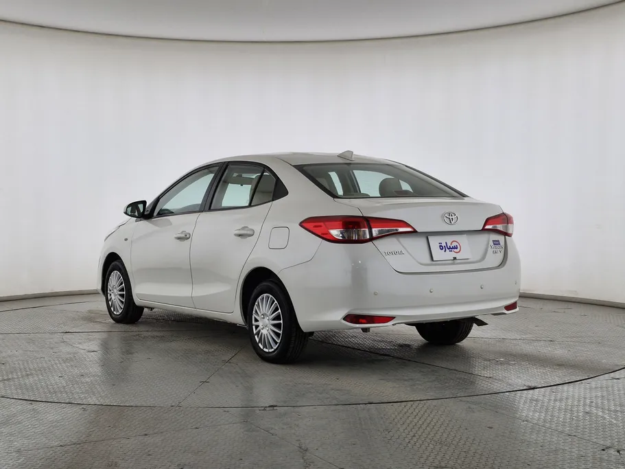 تويوتا يارس Y 2019 