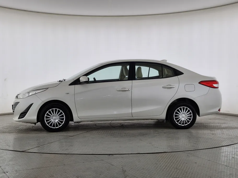 تويوتا يارس Y 2019 