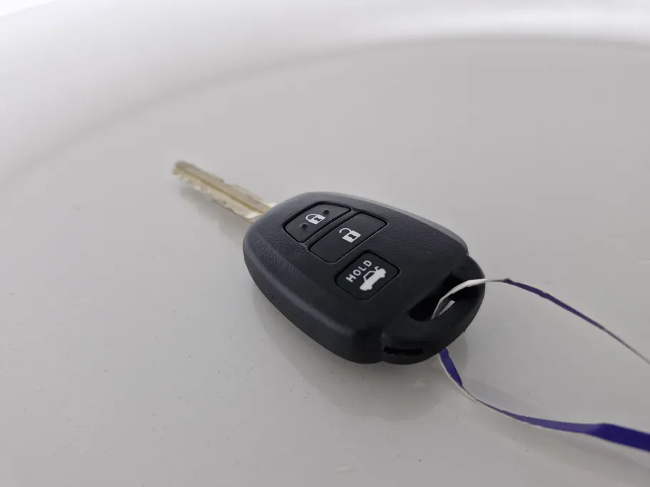 تويوتا يارس Y 2019 