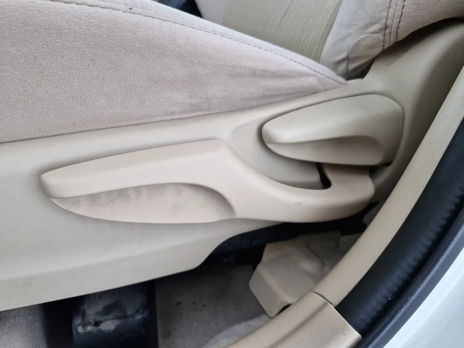 تويوتا يارس Y 2019 