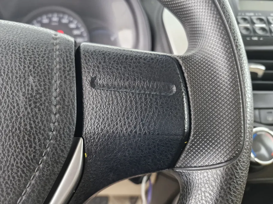 تويوتا يارس Y 2019 