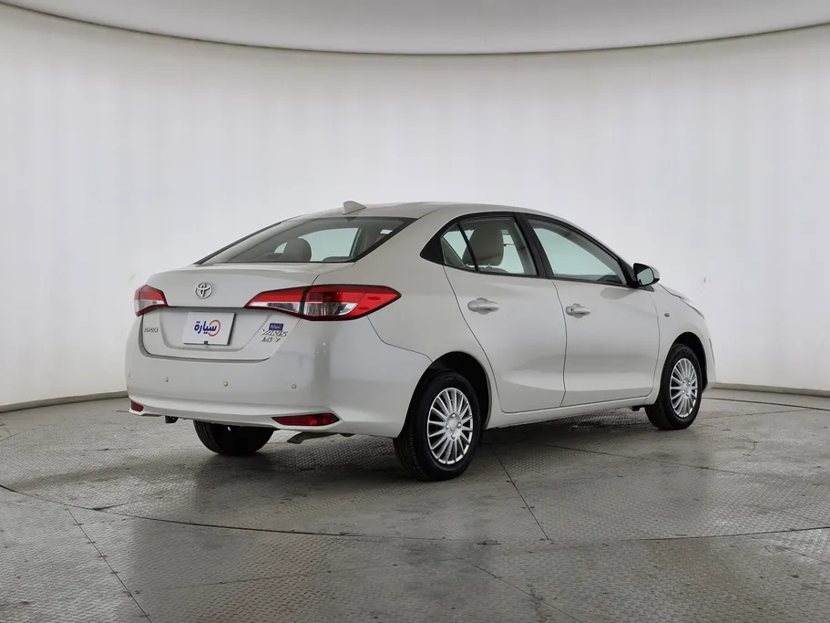 تويوتا يارس Y 2019 