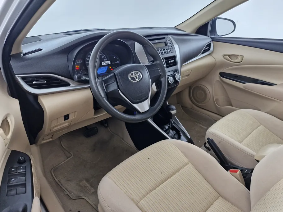 2019 Toyota Yaris  Y 