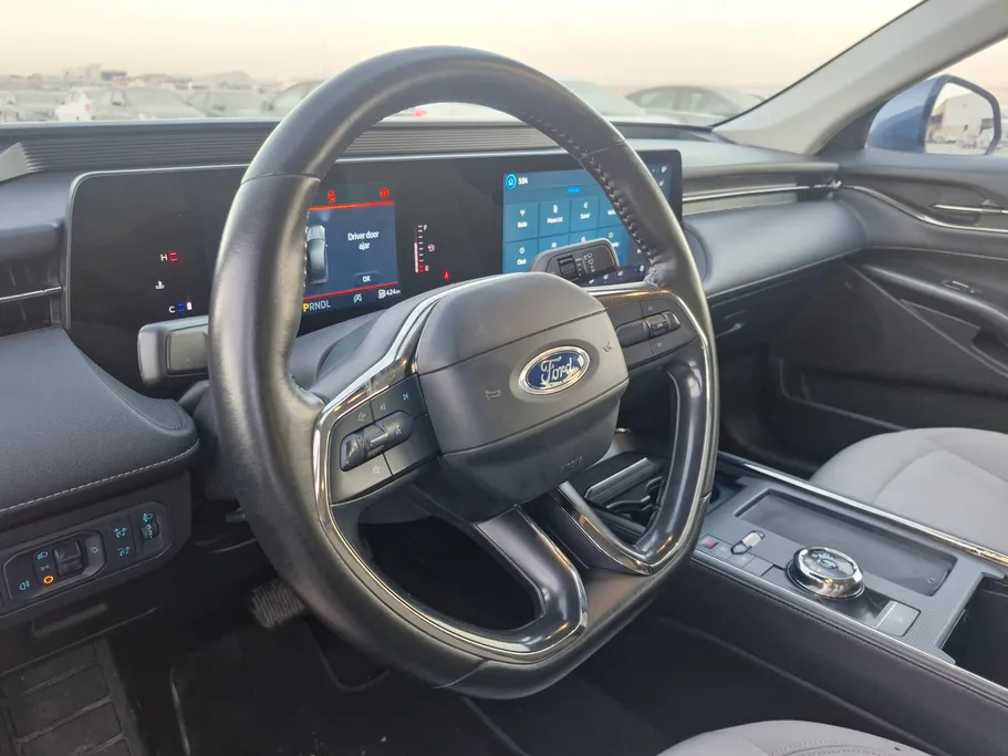 فورد تورس امبيانتي الإصدار الجديد 2023 