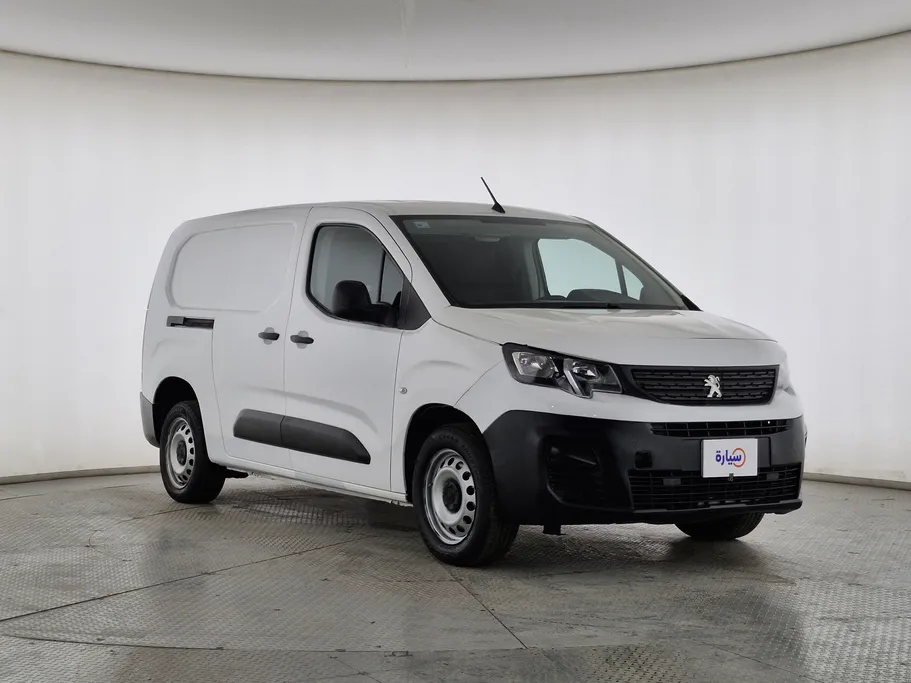 2022 Peugeot Partner Long van 
