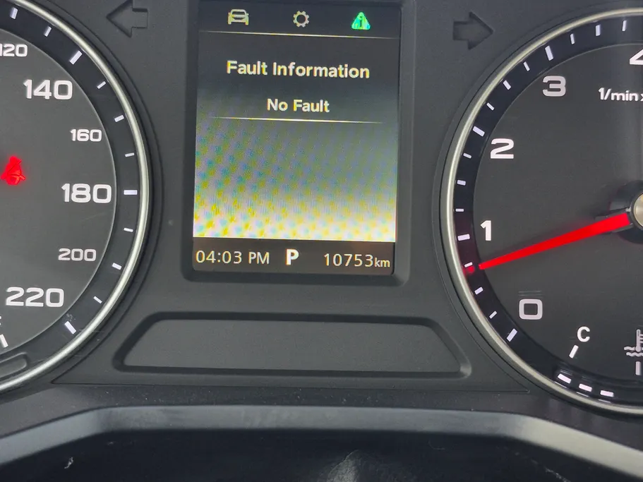 ام جي 5 COM 2024 