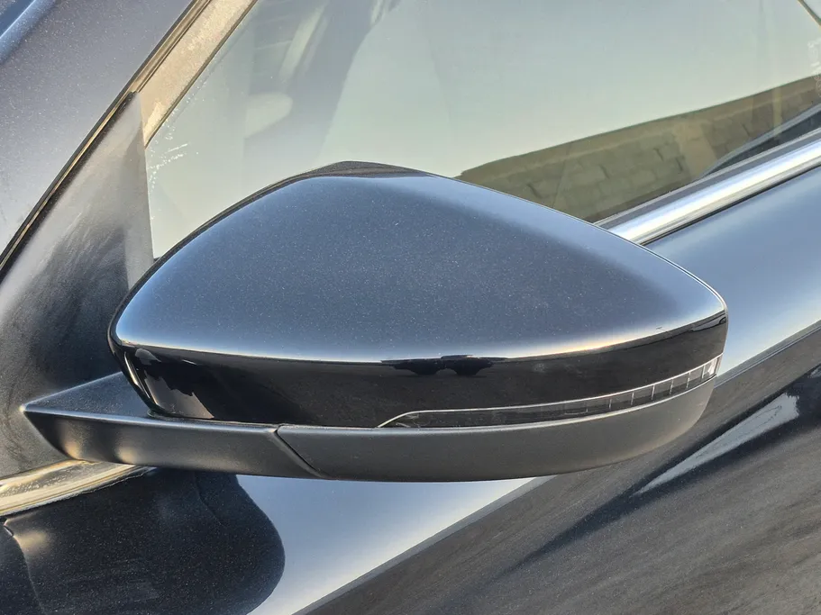 ام جي 5 COM 2024 