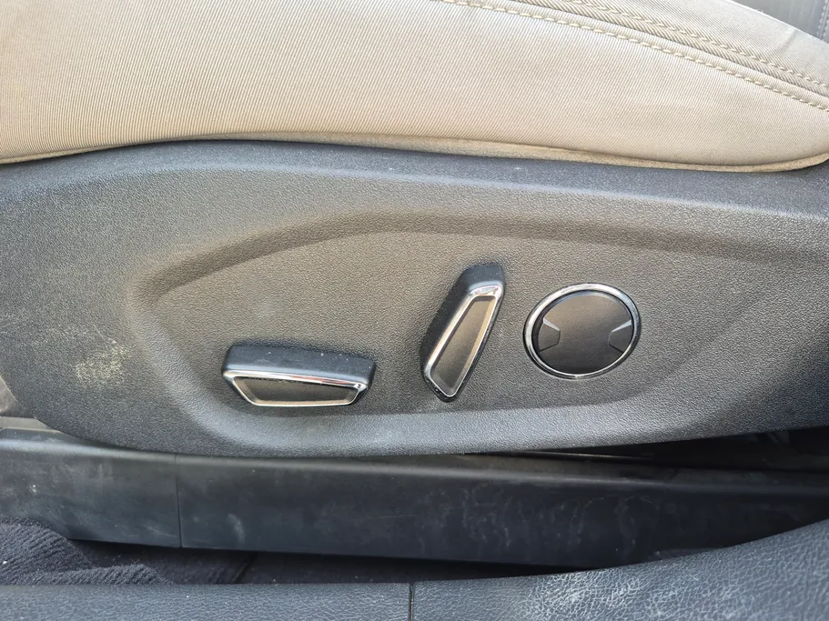 2022 Ford Taurus Ambiente 