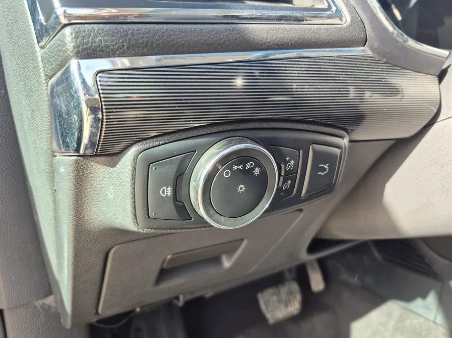 2022 Ford Taurus Ambiente 